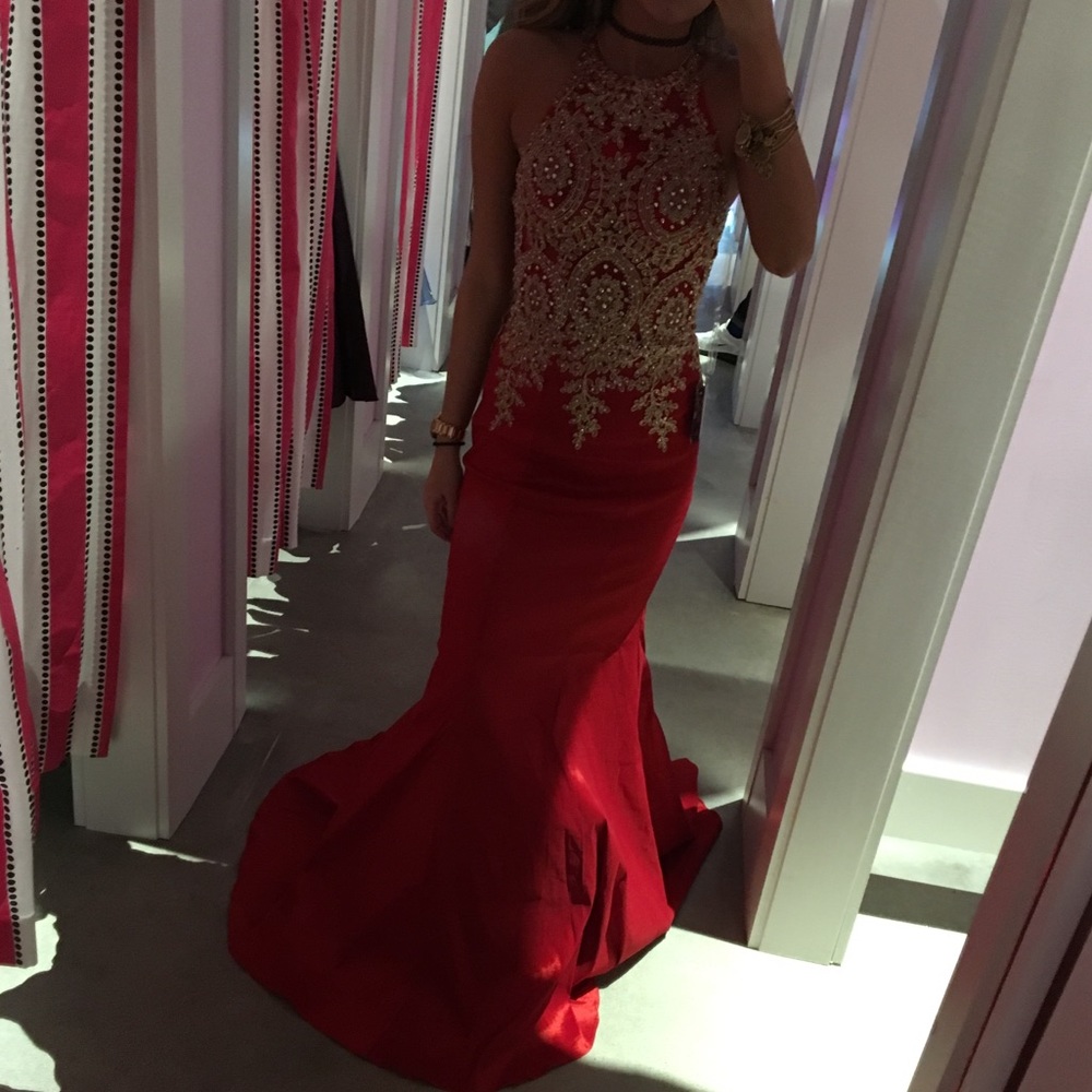 Never worn before prom dress